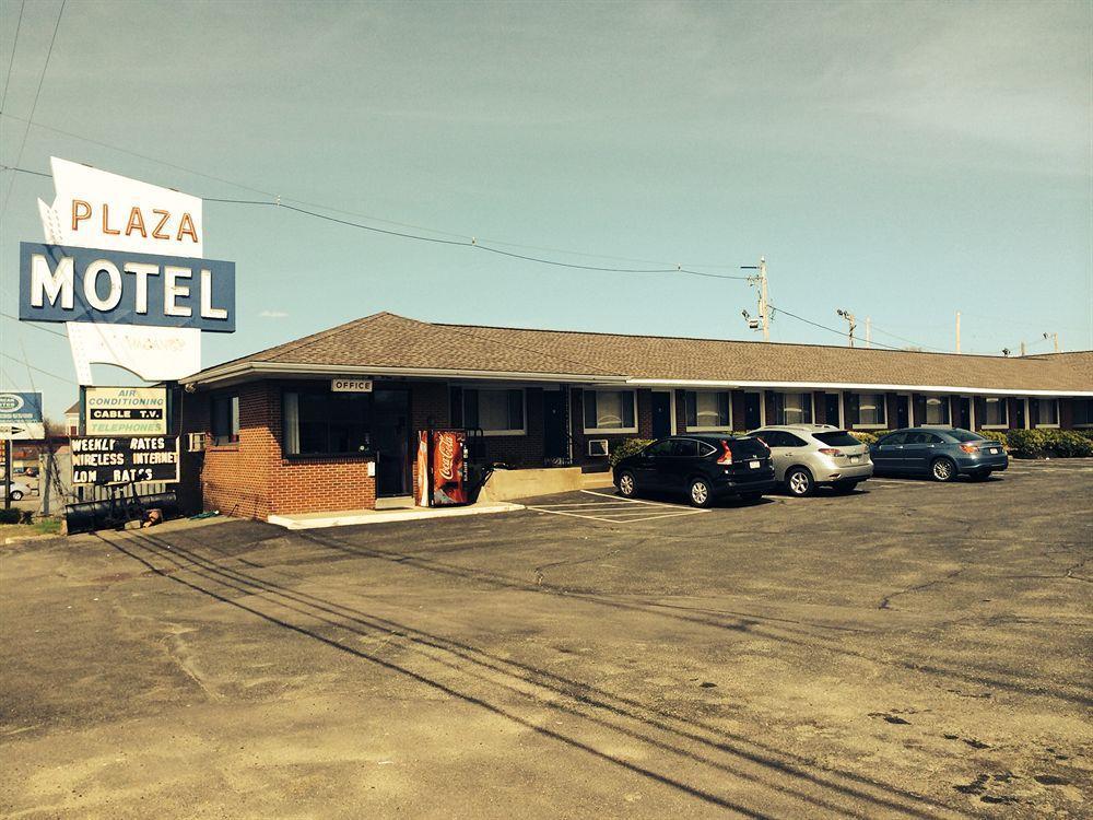 Plaza Inn Peabody Kültér fotó